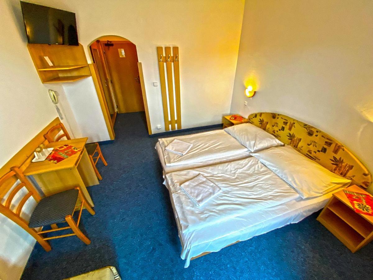 Penzion Bado Stará Lesná Exteriör bild