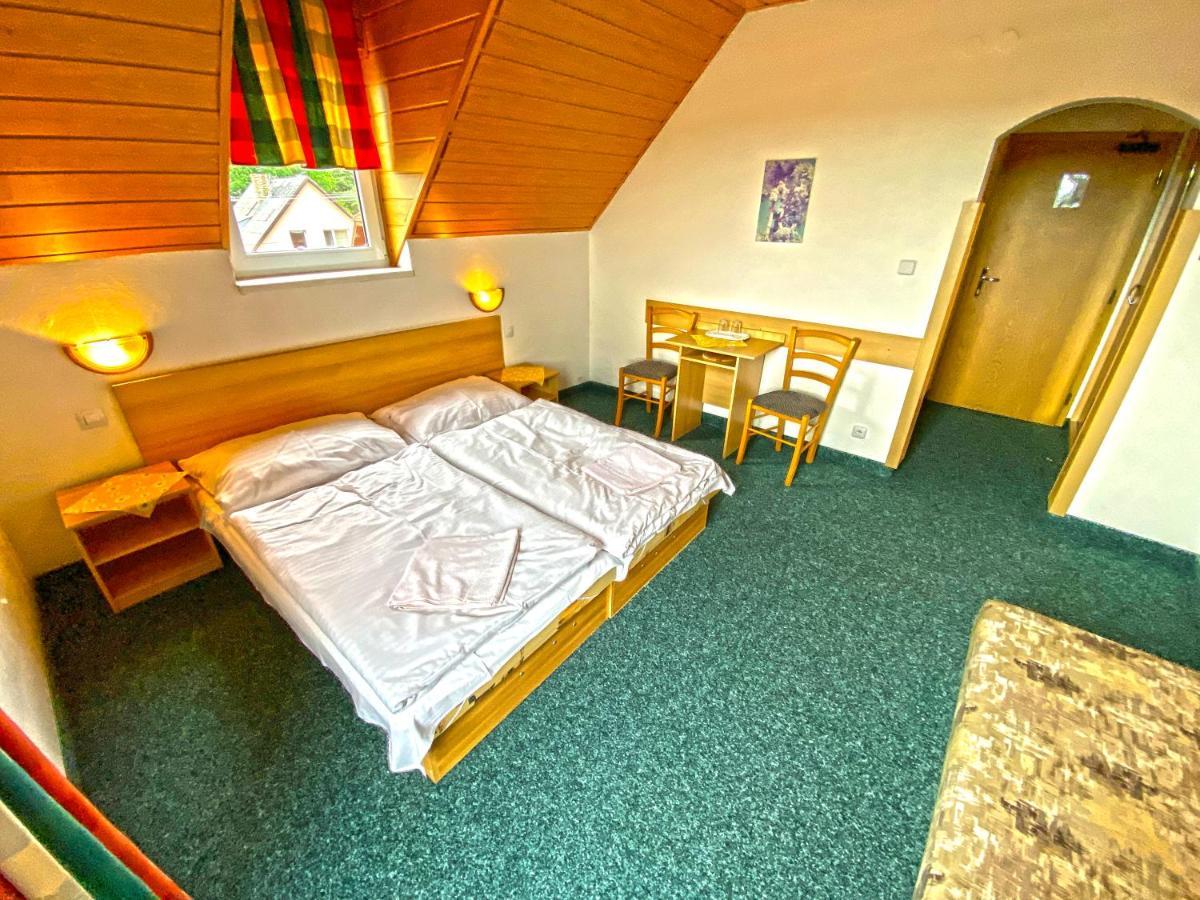 Penzion Bado Stará Lesná Exteriör bild